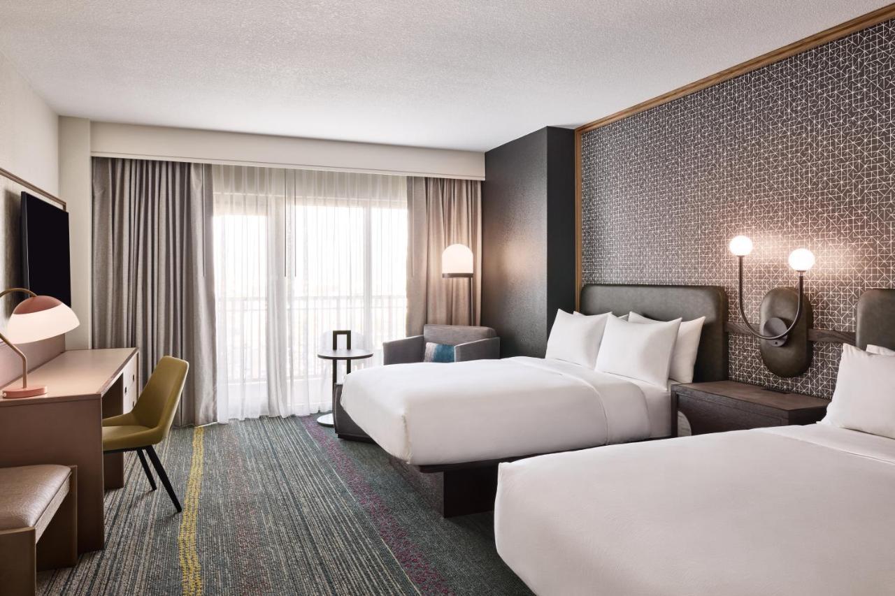 Renaissance Phoenix Glendale Hotel & Conference Center Eksteriør billede
