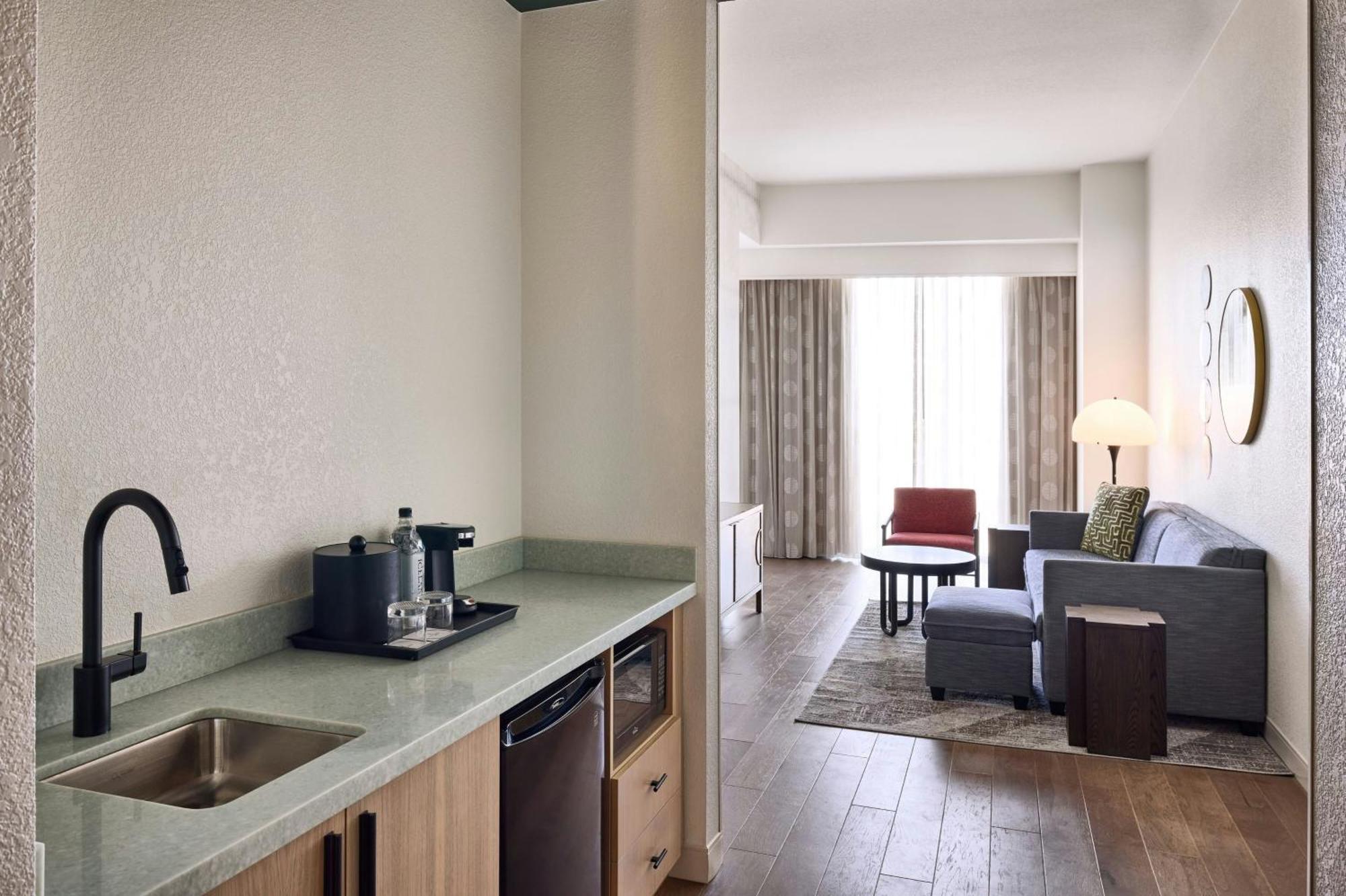 Renaissance Phoenix Glendale Hotel & Conference Center Eksteriør billede